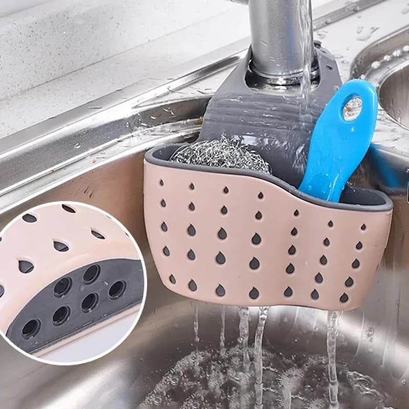 Viseča odcejalna košarica za pomivalno korito za gobo in milo